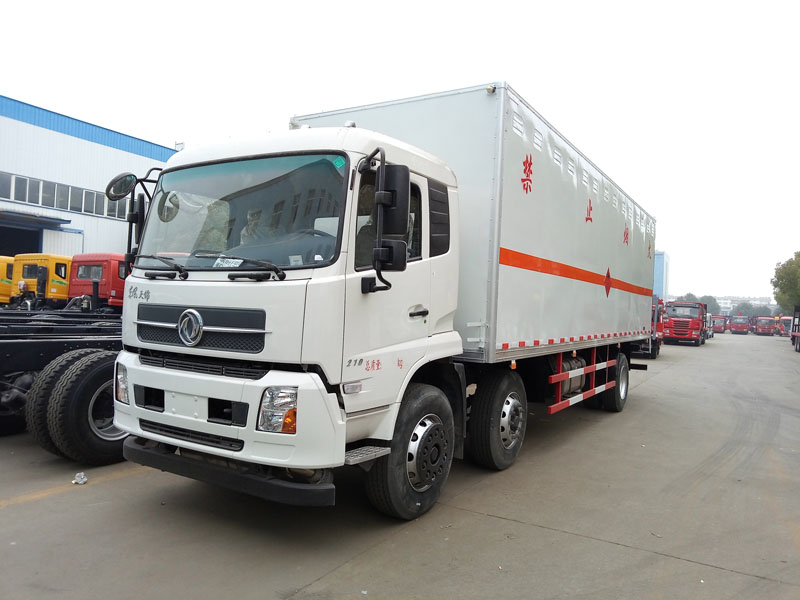 天錦8.6米(14.8噸)氣體廂式車 天錦8.6米(14.8噸)氣體廂式車