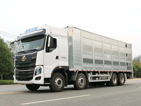 柳汽國六9.6米畜禽運輸車 柳汽國六9.6米畜禽運輸車
