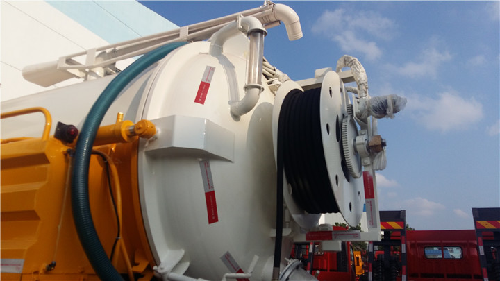 東風(fēng)天錦8方清洗吸污車 東風(fēng)天錦8方清洗吸污車