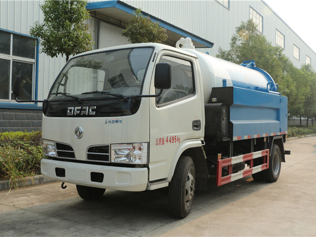 東風多利卡3方吸污車 東風多利卡3方吸污車