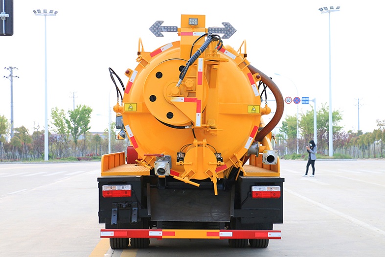 東風大多利卡一體式10方清洗吸污車國六 東風大多利卡一體式10方清洗吸污車國六