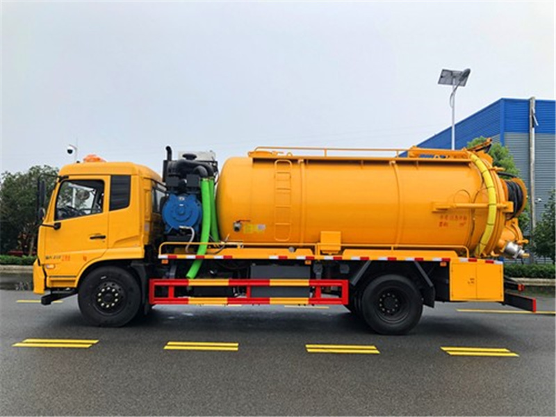 國六東風天錦15方清洗吸污車帶副發(fā)