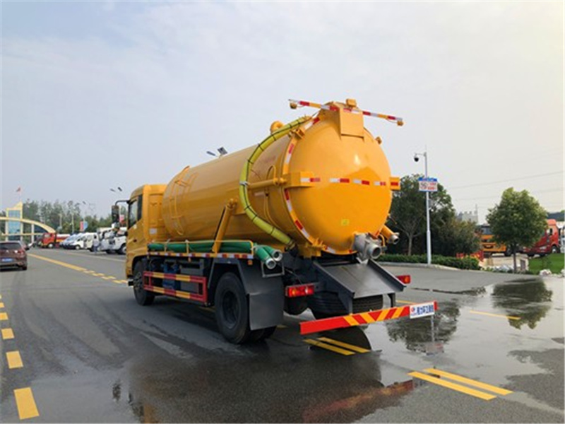 國六東風天錦11方吸污車 國六東風天錦11方吸污車