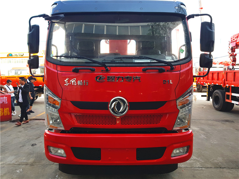 東風(fēng)暢行8噸四方位隨車吊 東風(fēng)暢行8噸四方位隨車吊