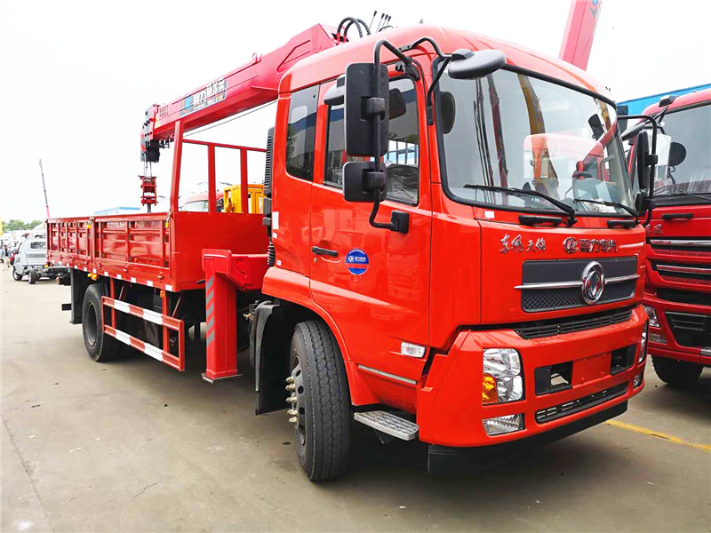 東風天錦單橋8噸隨車吊 東風天錦單橋8噸隨車吊