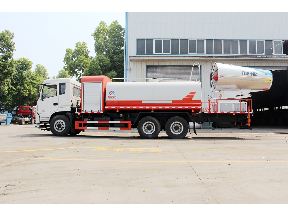 東風隨專后雙橋霧炮霧炮車國六16立方/50-120米霧炮 東風隨專后雙橋霧炮霧炮車國六16立方/50-120米霧炮