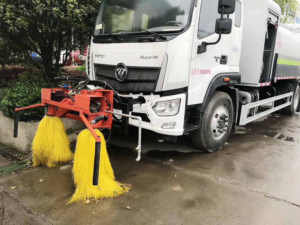 福田歐馬可霧炮車國(guó)六10立方/50-100米霧炮 福田歐馬可霧炮車國(guó)六10立方/50-100米霧炮