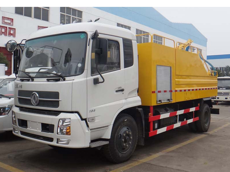 東風天錦清洗吸污車聯合疏通車 東風天錦清洗吸污車聯合疏通車
