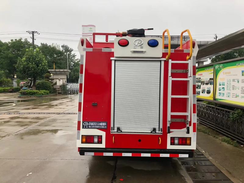江鈴2噸水罐消防車 江鈴2噸水罐消防車